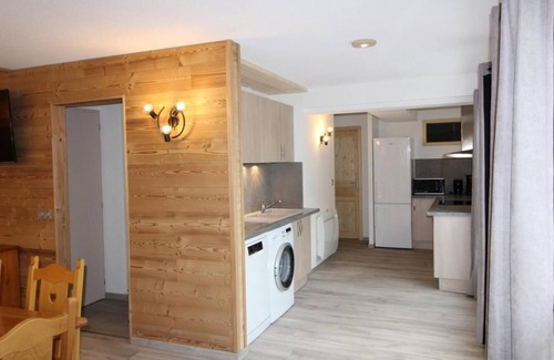 Aussois Apartment | Ground floor, tv, ski locker, 70m², Aussois