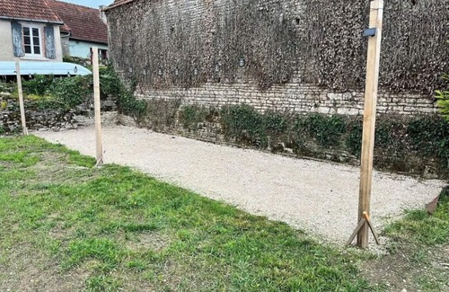 Vertault House | Group home in Burgundy L'Antre Amis