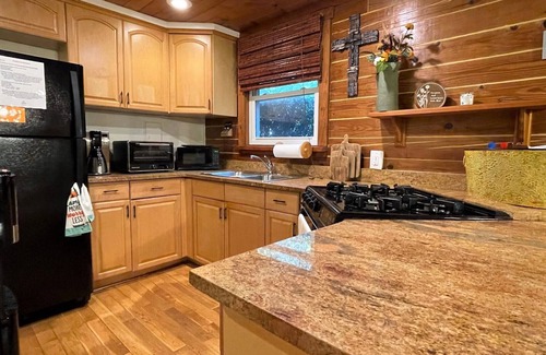 Murphy Cabin | Grumpy Bear Cabin - Your Western NC escape