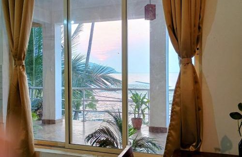 Vagator Hotel | GS Home on the Bay- Super Sea & Garden view Glass studio apartment