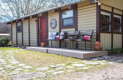 Hunt House | Guad is Good - Guadalupe River Cabin
