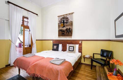 Robertson House | GuBas De Hoek meet eat sleep