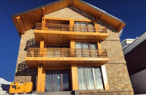 Kazbegi House | Gudauri Hillsite