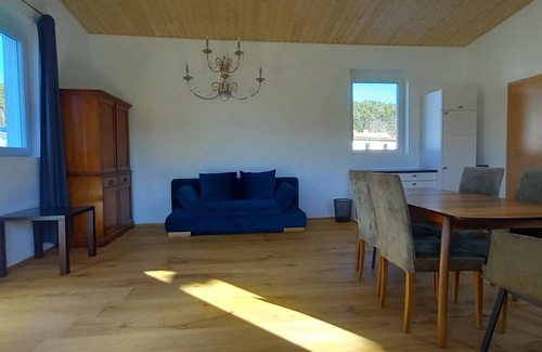 Piesting Apartment | Guest apartment "Vinothek im Piestingtal" - 1 to 6 persons - 5mn from the A2