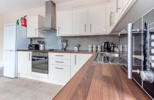 Worcester Apartment | Guest Homes | Trinity Flat