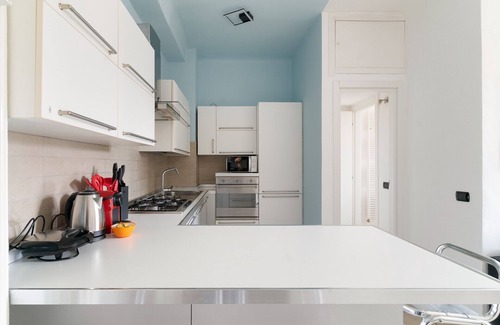 Ripamonti Corvetto Apartment | Guest Host Milan- Brenta M3 Balcony Apt