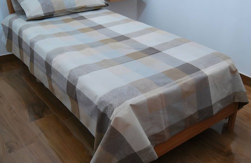 Spiano House | Guest House 'The White House' with Mountain View, Wi-Fi and Air Conditioning