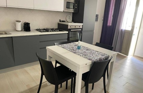 Reggio Calabria Apartment | Guest House 513 B