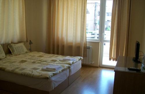Primorsko House | Guest House Donchevi