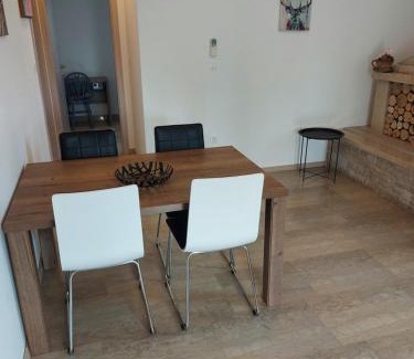 Zabrezani House | Guest house Flora