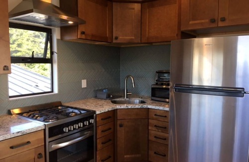 Morro Bay House | GUEST HOUSE - FULL MORRO ROCK & OCEAN VIEWS