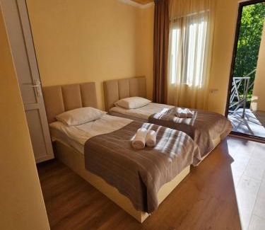 Kutaisi Hotel | Guest House Gulba