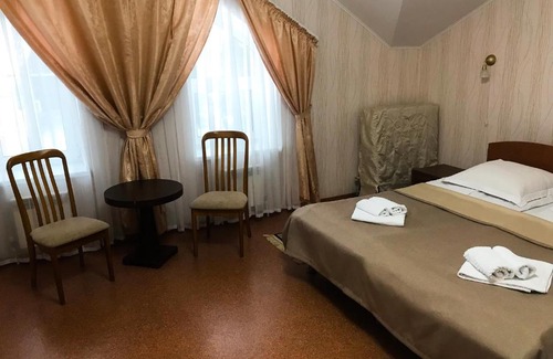 Plyos House | Guest House Itil