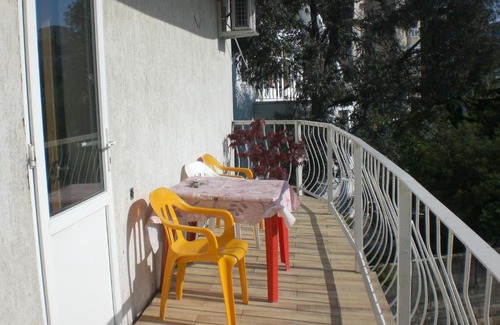 Tsentralnyy House | Guest house on Rakhmaninova 21