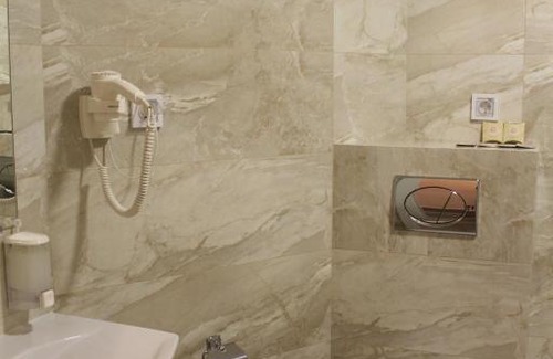 Semenovskiy Hotel | Guest House Roma