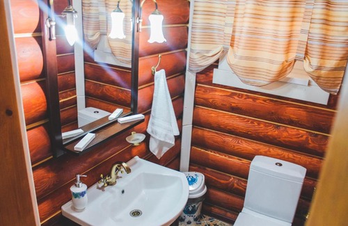 Aksay House | Guest house Sudar