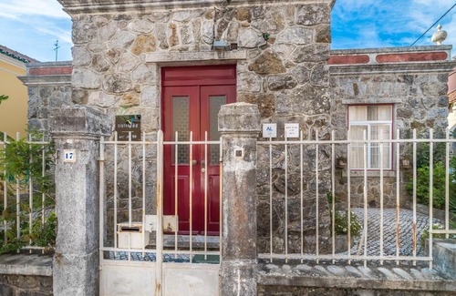 Santa Maria e Sao Miguel House | Guest House VC17