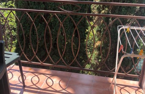 Vesyoloe Hotel | Guest house Yunona