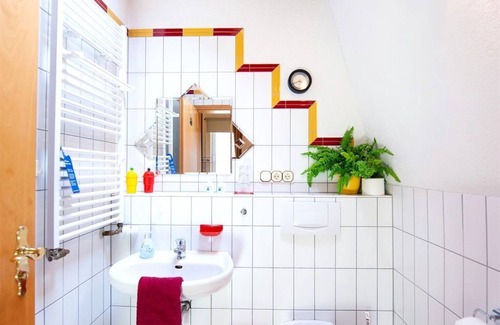 Mainz-Bingen Bed & Breakfast | Guest room 1 - Apartments tile