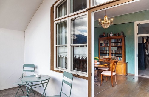 Oberammergau Apartment | Guest room 'Beim Posthalter' with mountain view and Wi-Fi