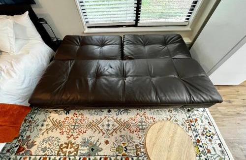 Gainesville House | Guest Studio
