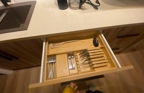 Northeast Edmonton Apartment | Guest Suite Close To Whtye Ave