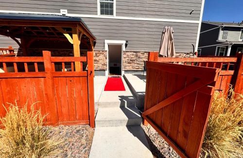Aurora House | Guest suite in DIA