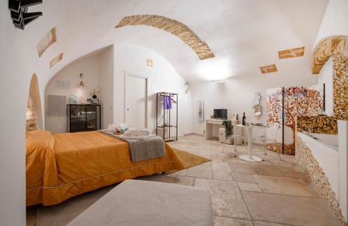 Old Town Bed & Breakfast | GuestHost - Number 12 Luxury Room