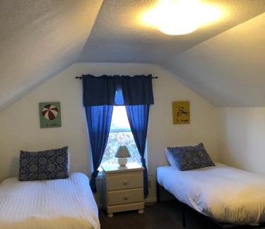 Downtown Cannon Beach Hotel | Guesthouse Cannon Beach