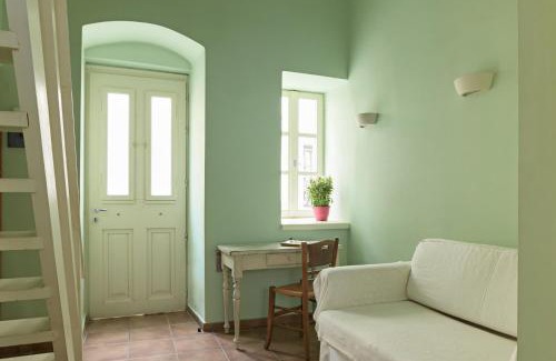 Ermoupoli Hotel | Guesthouse Lila