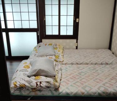 Isinomaki Apartment | Guesthouse MARU 1日1組 貸切の民泊 丸 ファミリー グループ向け民家の宿 Vintage House, Parking, Wifi