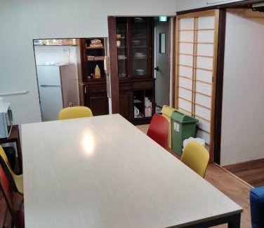 Isinomaki Apartment | Guesthouse MARU 1日1組 貸切の民泊 丸 ファミリー グループ向け民家の宿 Vintage House, Parking, Wifi