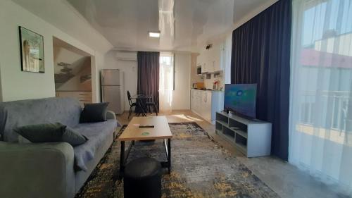 Old Boulevard House | Guesthouse Next to beach