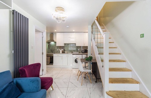 Lansbury House | GuestReady - 3 Bed house near Canary Wharf