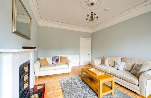 Bruntsfield Apartment | GuestReady - Amazing apt near The Meadows