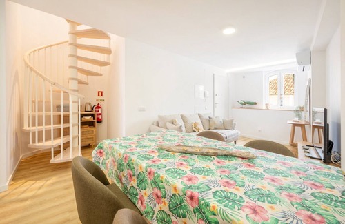 Sesimbra Apartment | GuestReady - Beachfront dream in Sesimbra