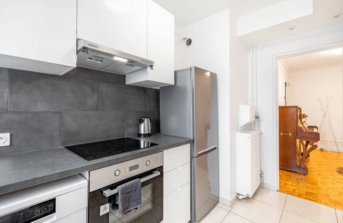 Fontenay-aux-Roses Apartment | GuestReady - Chic Sanctuary in Fontenay-aux-Roses