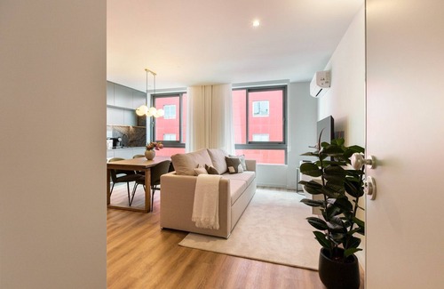 Mafamude Apartment | GuestReady - Contemporary residence in Gaia