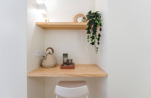 Uniao de Freguesias do Centro House | GuestReady - Clérigos Tiles House