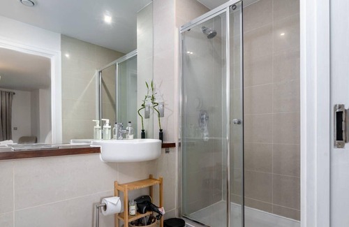 Bromley South Apartment | GuestReady - Dream of Paradise in Bromley South