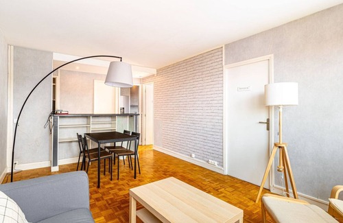 Fontenay-aux-Roses Apartment | GuestReady - Fontenay-aux-Roses Idyllic Charm