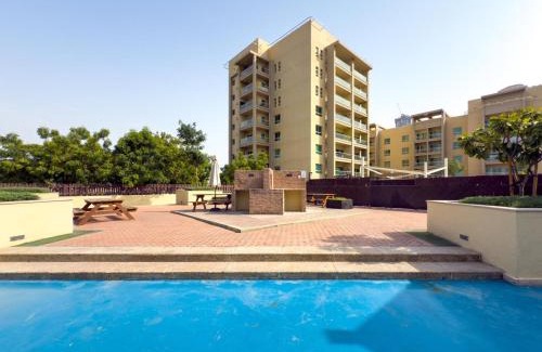 The Greens Apartment | GuestReady - Furnished 1BR+Sofa | Al Alka Greens