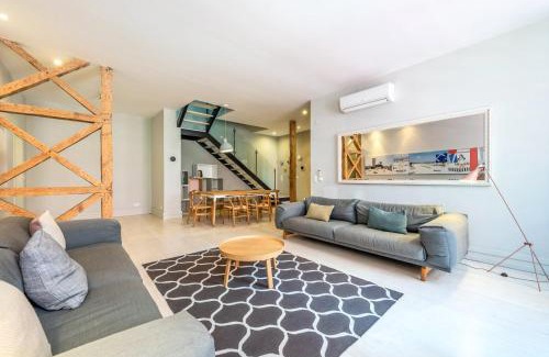Sacramento Apartment | GuestReady - Newly Renovated Chiado Haven