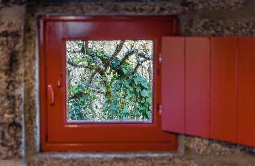 Carralcova Ski Chalet | GuestReady - Quintinha casas do jardim 2