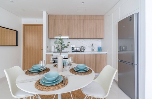 Dubai Marina Apartment | GuestReady - Sea View Escape In Marina