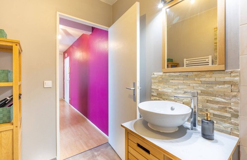 Rosny-sous-Bois Apartment | GuestReady- Serenity Haven in the suburbs of Paris