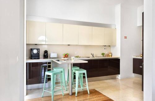 Martires Apartment | GuestReady - Stunning Design Apartments in Chiado