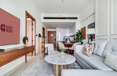 Jumeirah Village Apartment | GuestReady - Stunning unit at Binghatti House