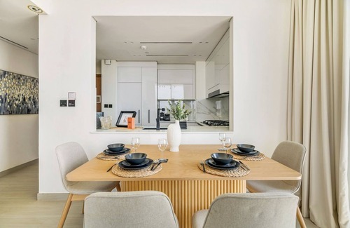 Jumeirah Village Circle Apartment | GuestReady: Unit with Private Pool, Binghatti Onyx