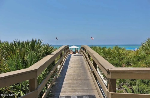Open Sands Condo | Gulf Front Condo in PCB, FL. n2 bedroom 2 bath with one set of bunks